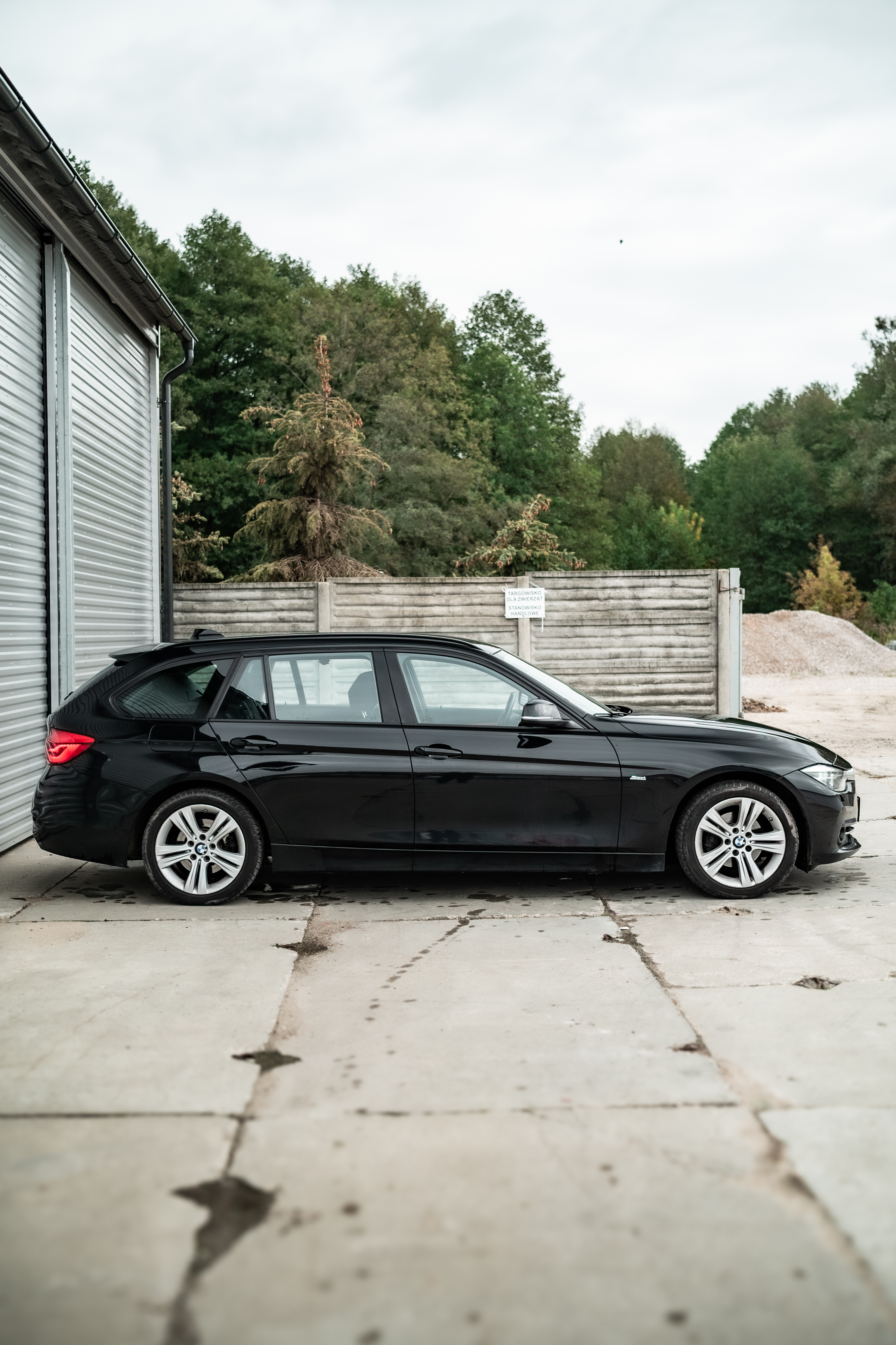 BMW 318d 2018 – Ekonomiczna limuzyna premium