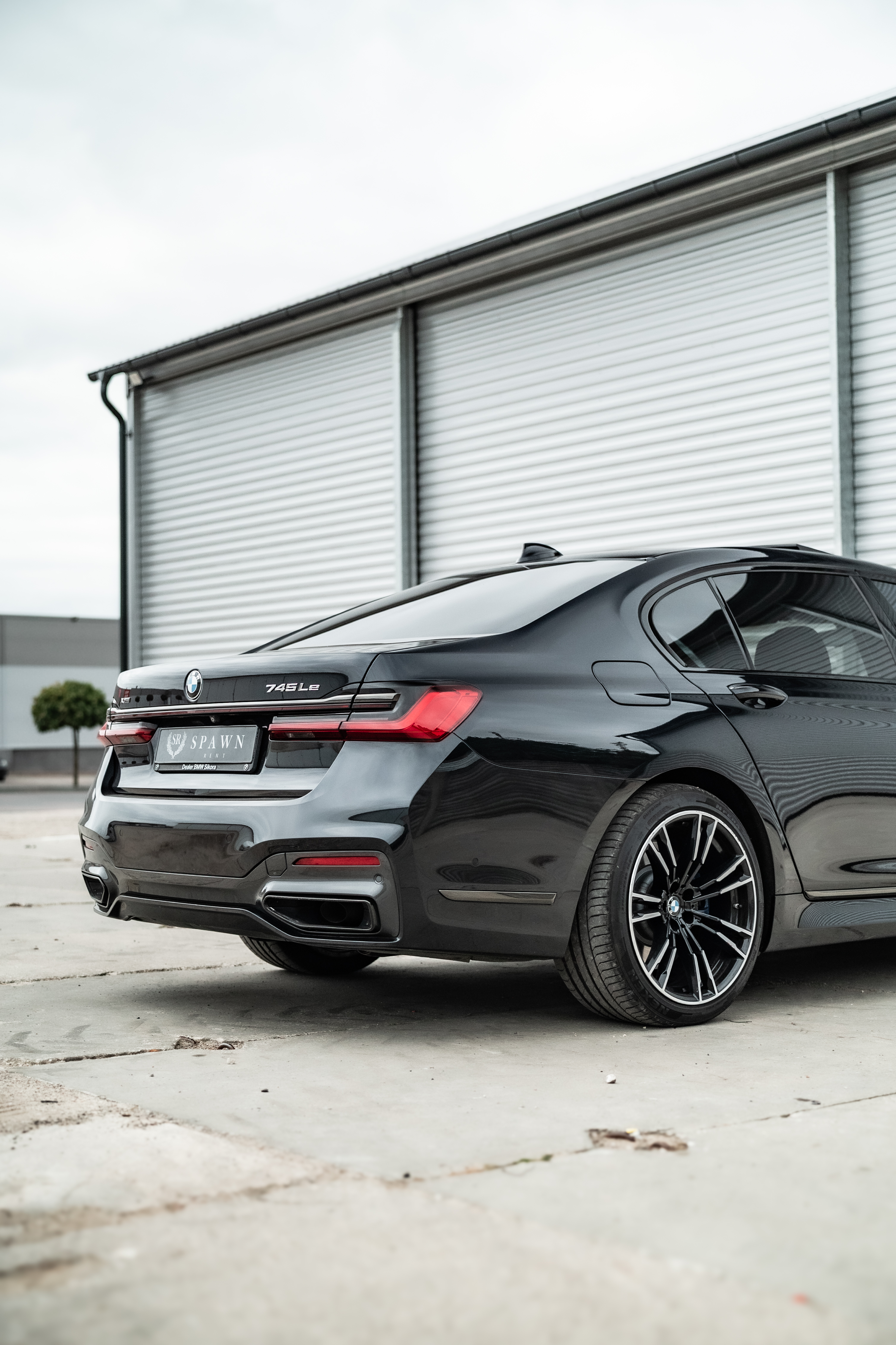 BMW 745e xDrive 2020 – Hybrydowa limuzyna klasy 7