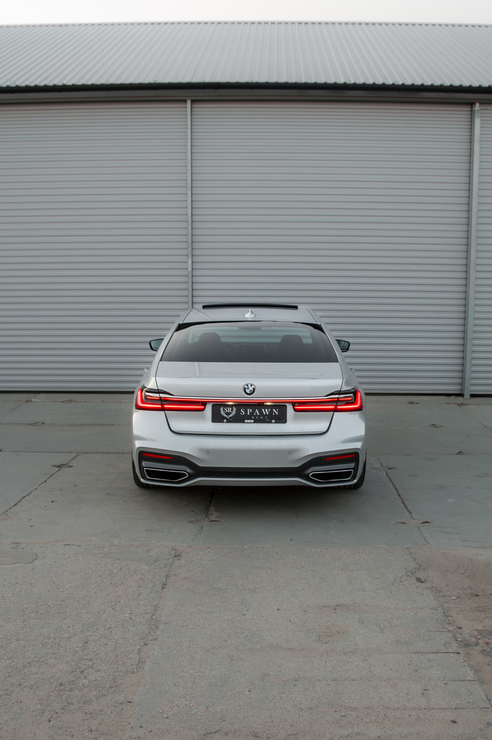 BMW 745e xDrive 2021 – Hybrydowa limuzyna klasy 7