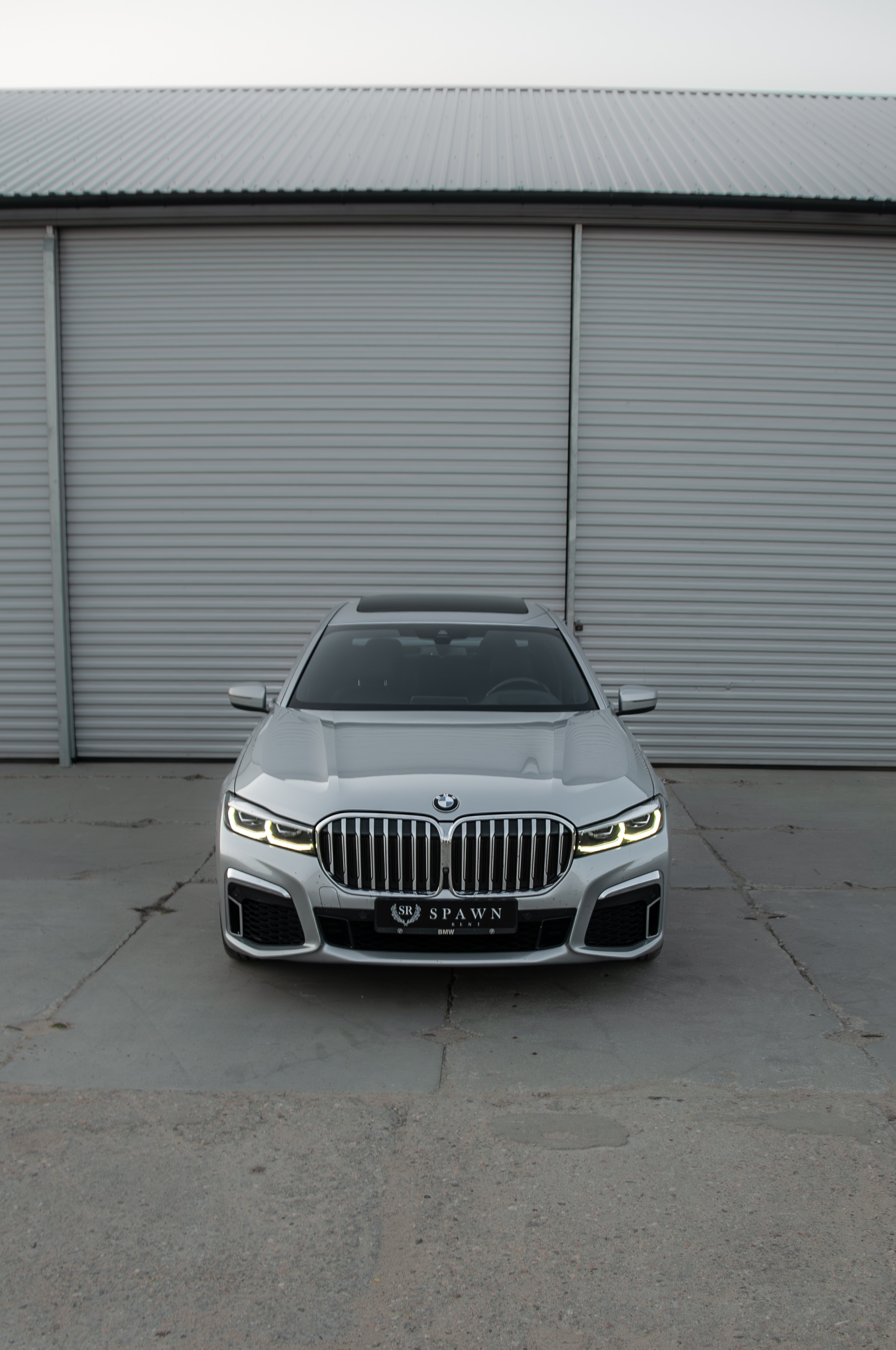 BMW 745e xDrive 2021 – Hybrydowa limuzyna klasy 7