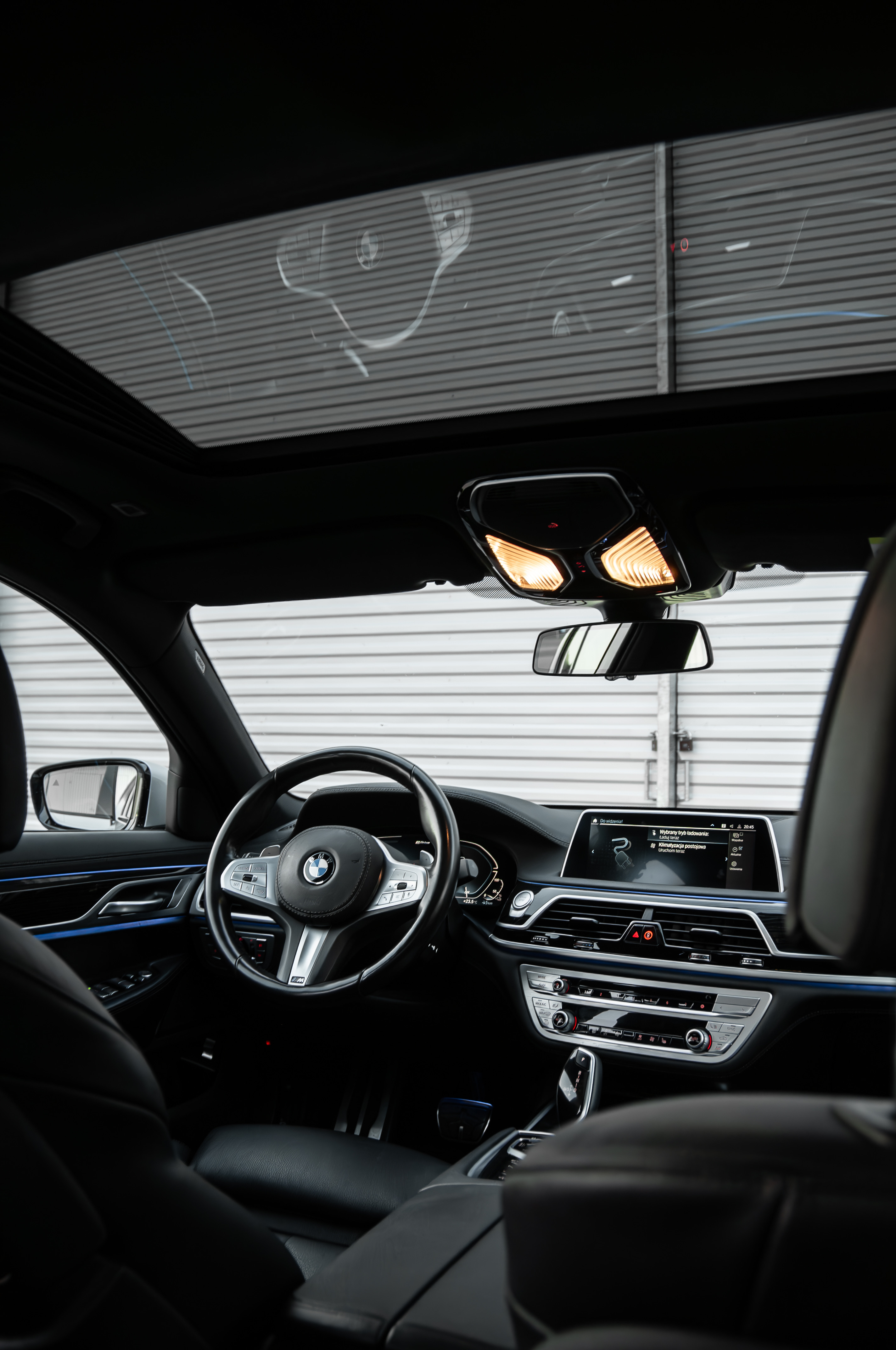 BMW 745e xDrive 2021 – Hybrydowa limuzyna klasy 7