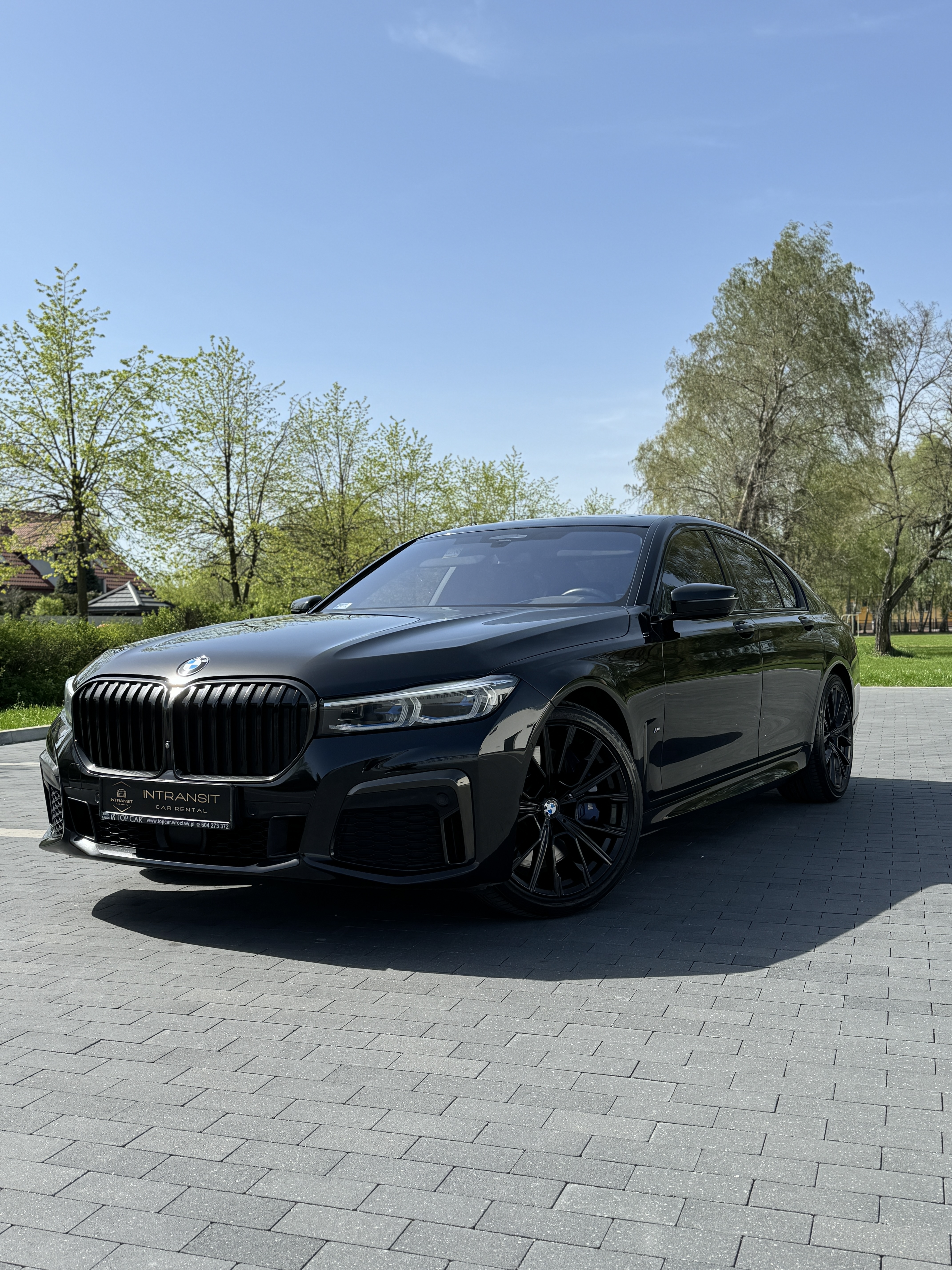 BMW 750d xDrive 2020 – Diesel o mocy 400 KM