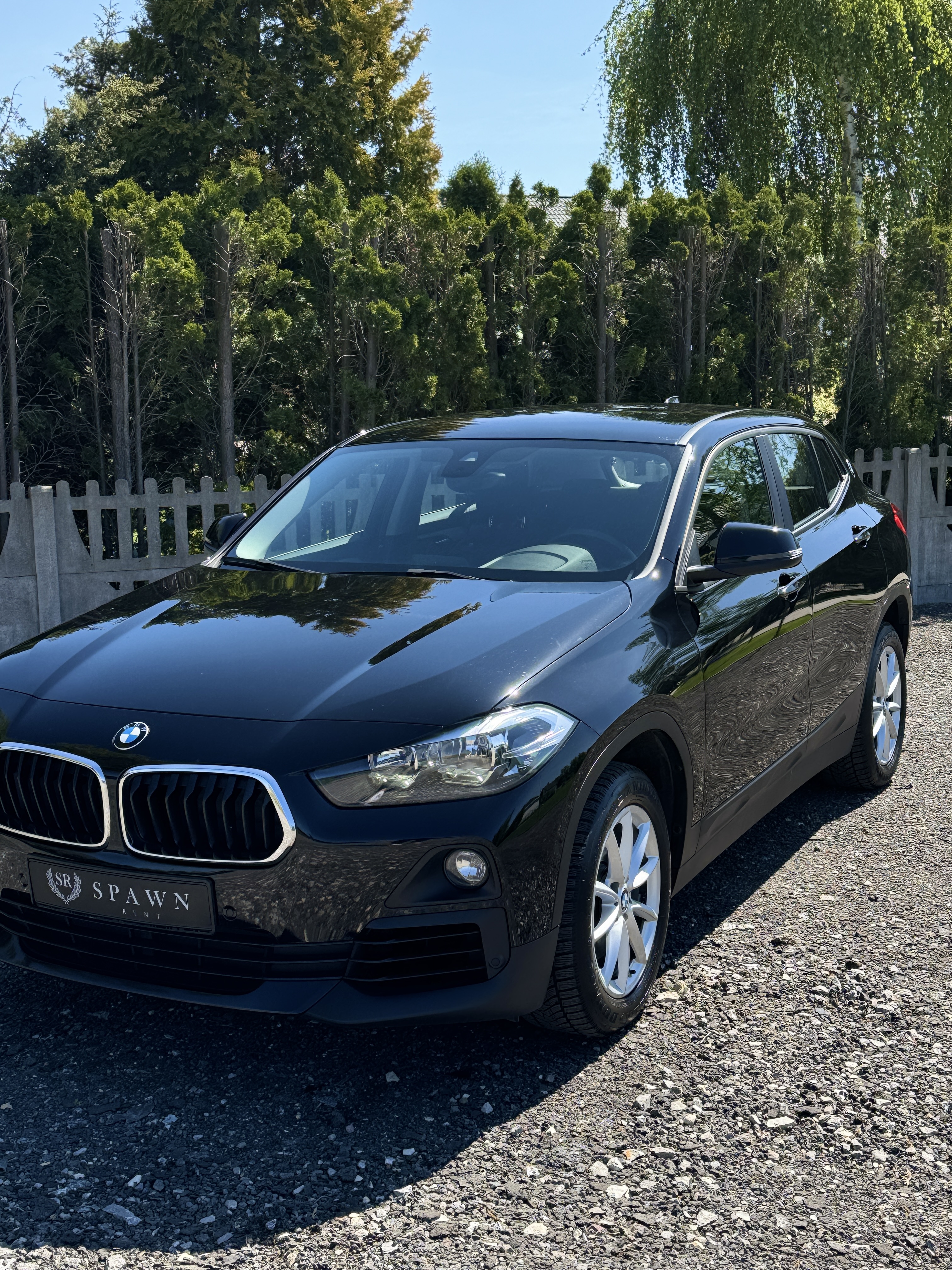 BMW X2 2019 – Kompaktowy SUV o sportowym charakterze — zdjęcie opisu