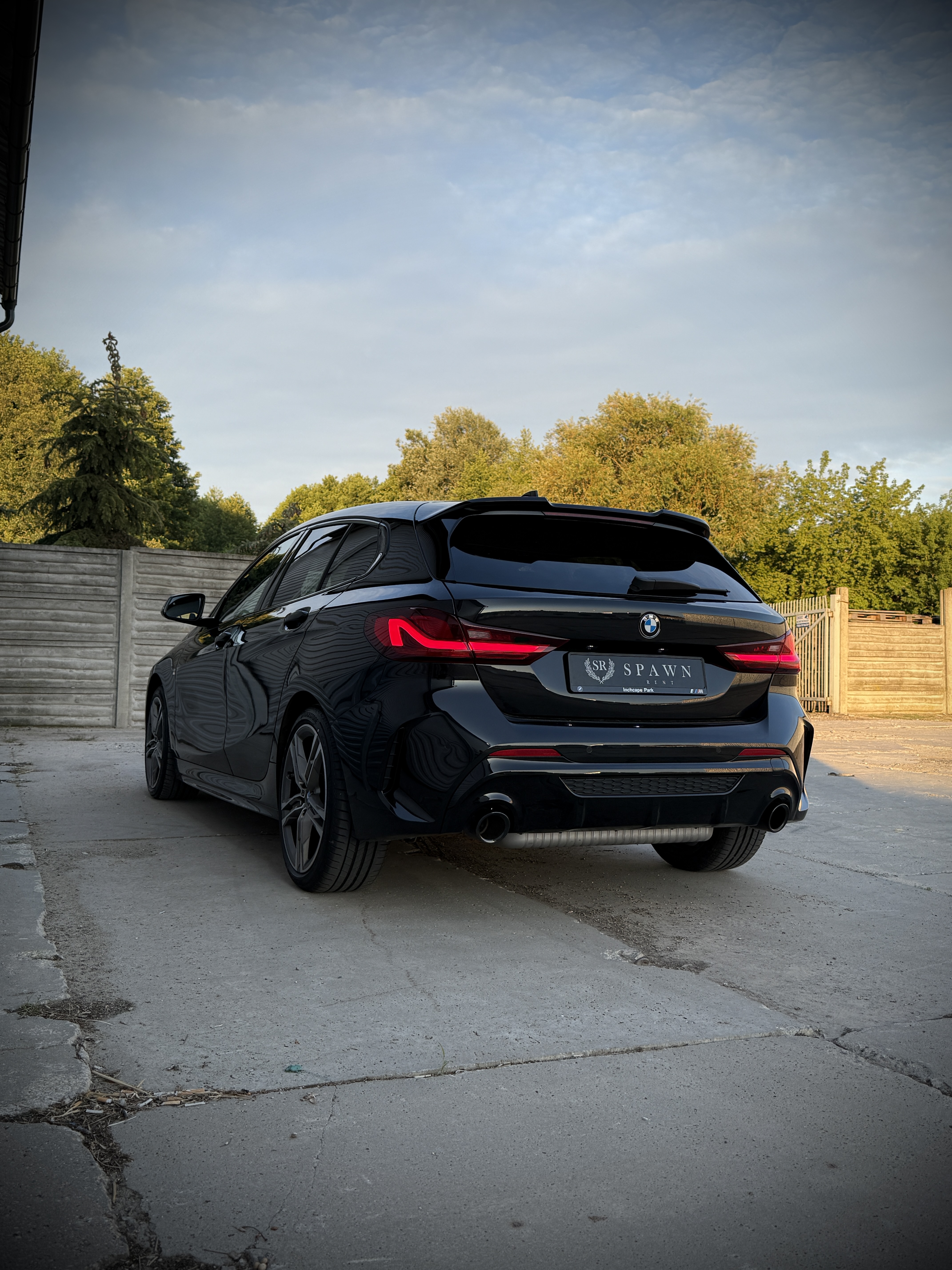 BMW M135i xDrive 2024 – Hot hatch 306 KM