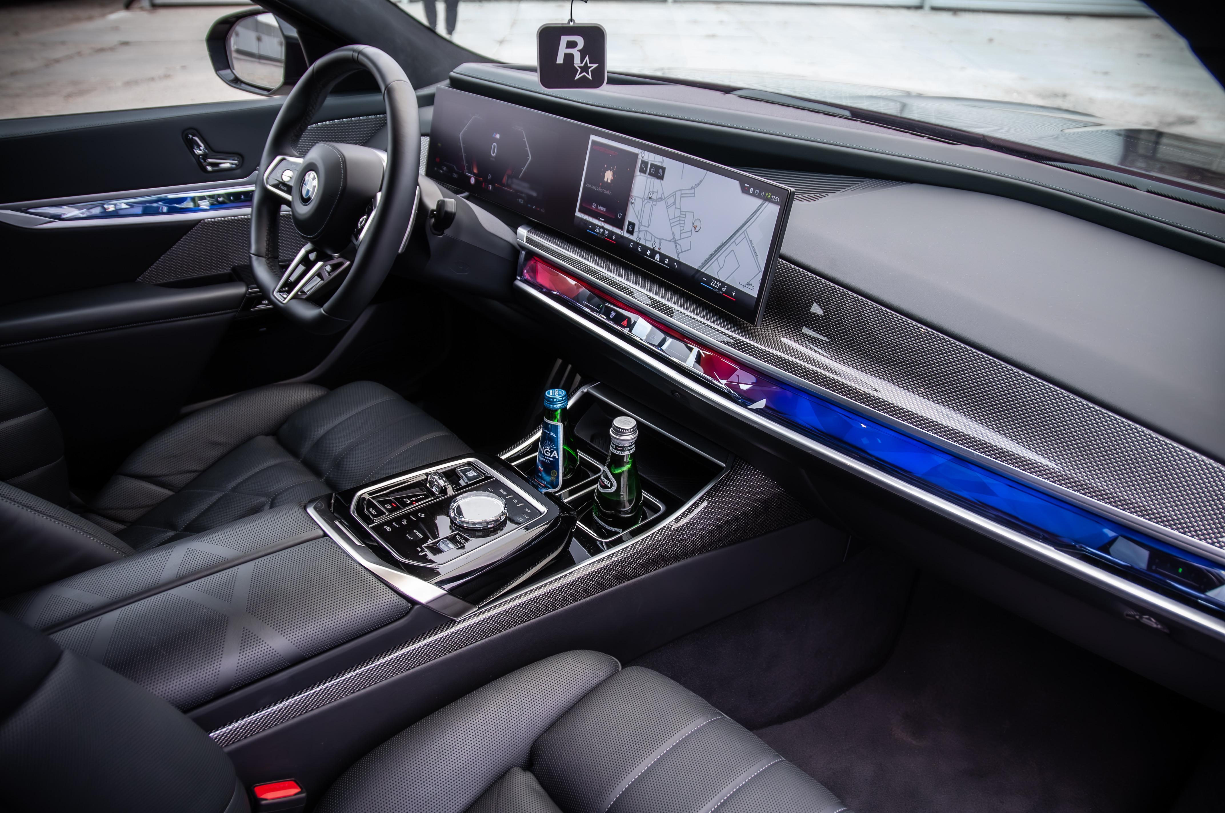 BMW 740d xDrive 2023 – Luksusowa limuzyna z dieslem