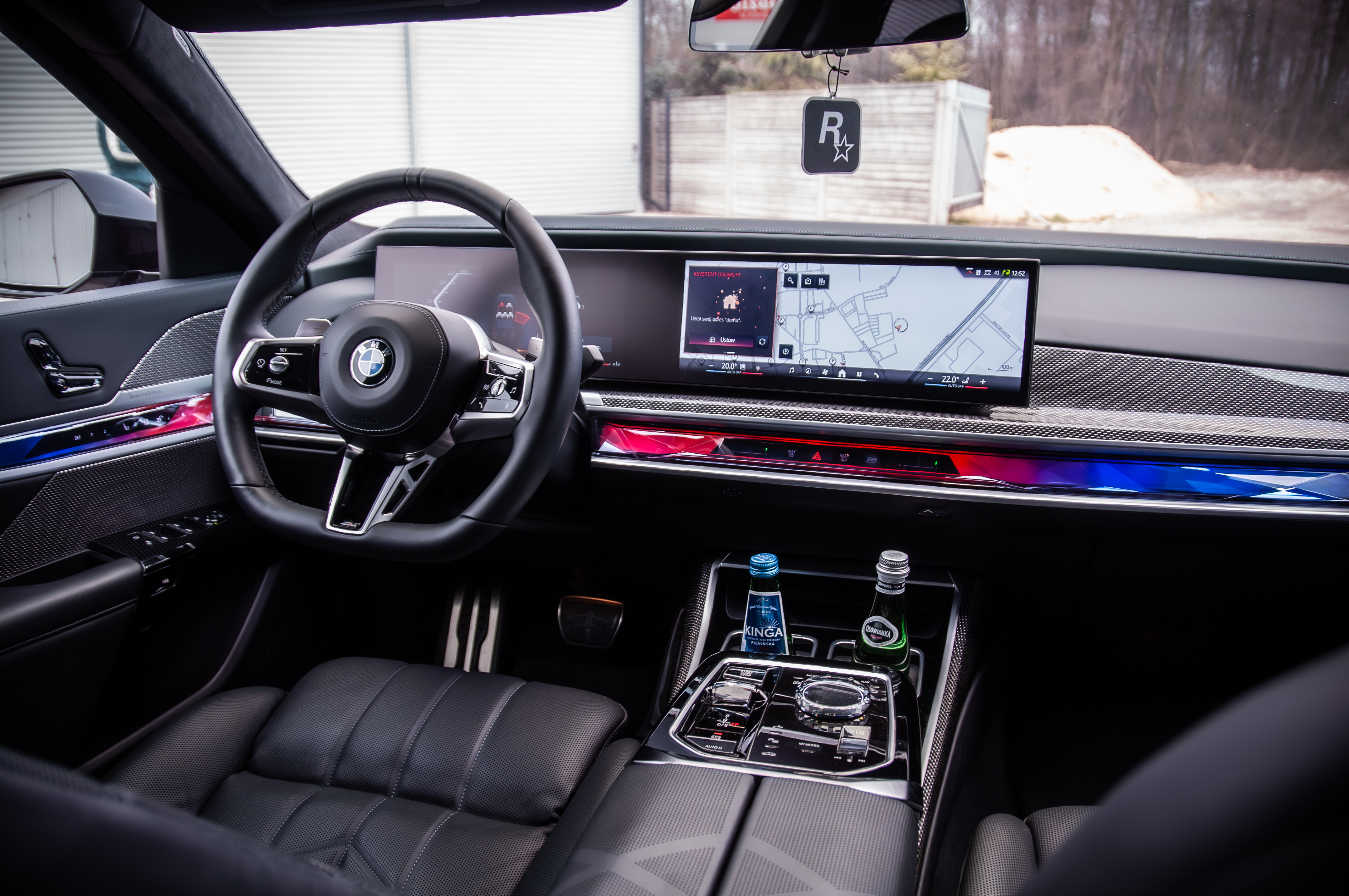BMW 740d xDrive 2023 – Luksusowa limuzyna z dieslem