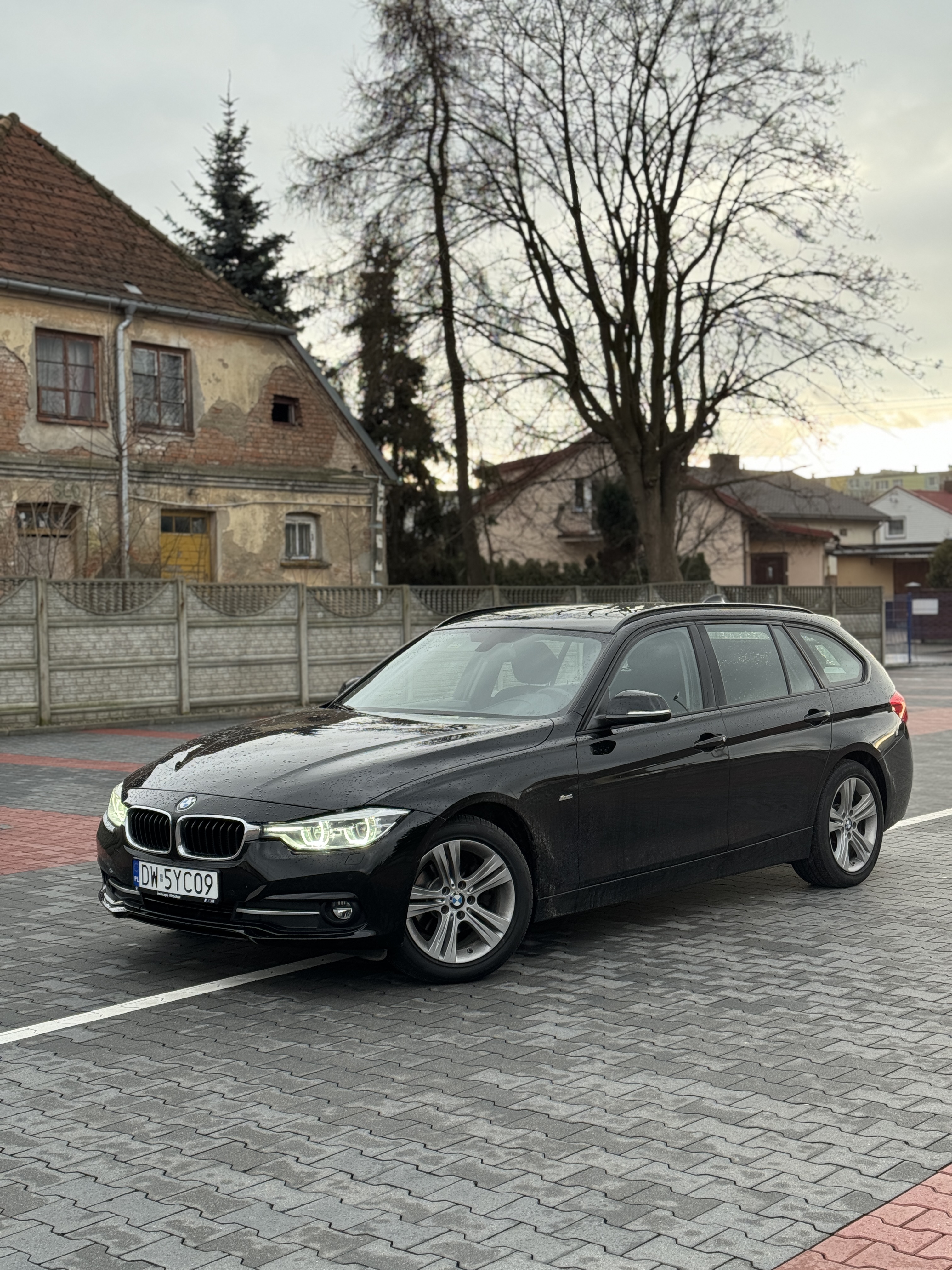 BMW 318d 2018 – Ekonomiczna limuzyna premium