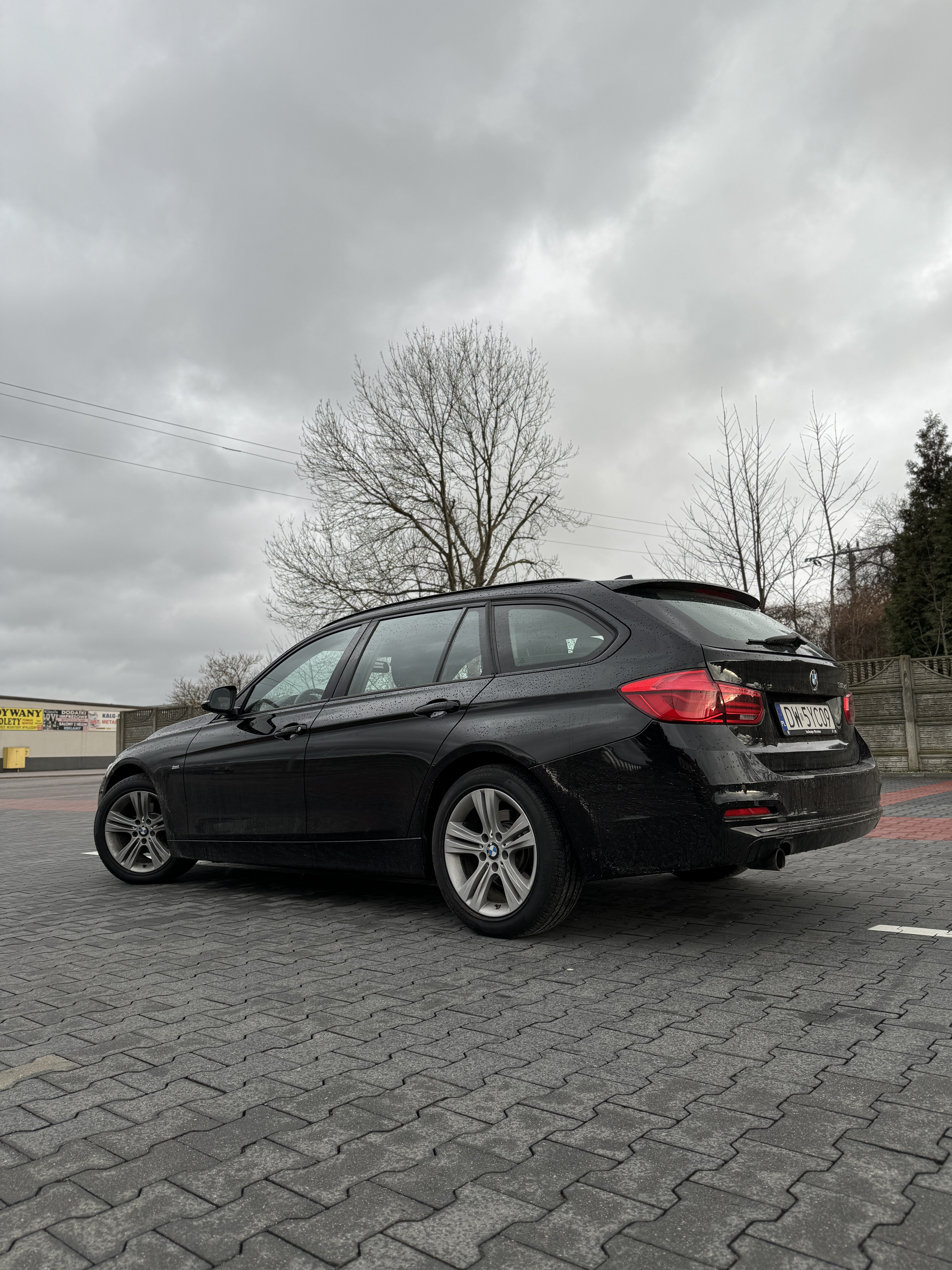 BMW 318d 2018 – Ekonomiczna limuzyna premium