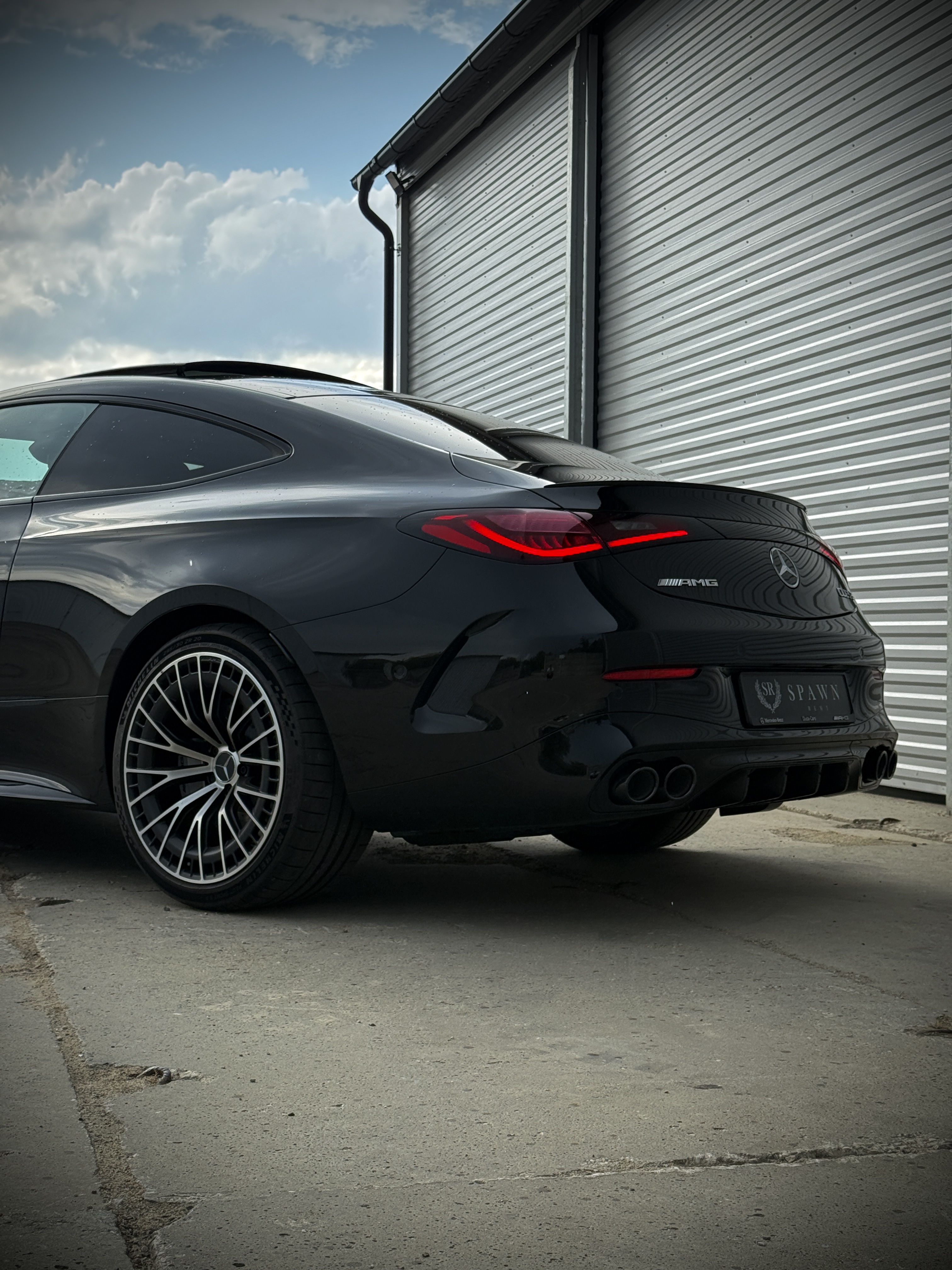 Mercedes-AMG CLE53 2025 – Nowa era sportowego coupé