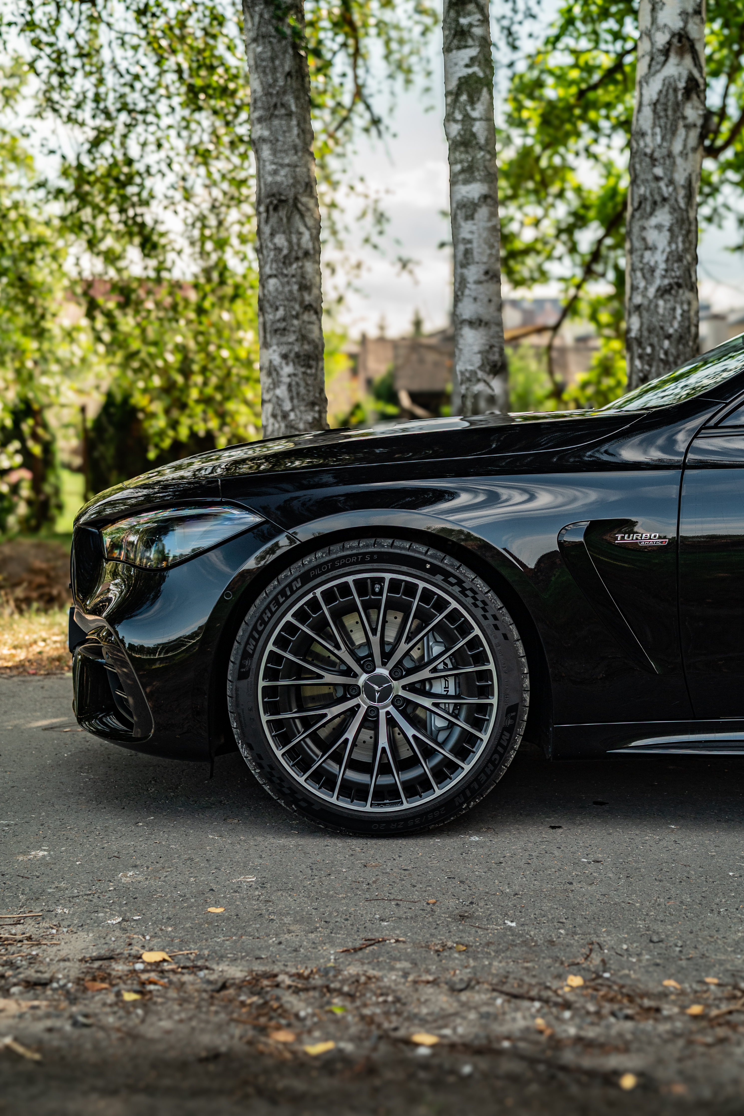 Mercedes-AMG CLE53 2025 – Nowa era sportowego coupé