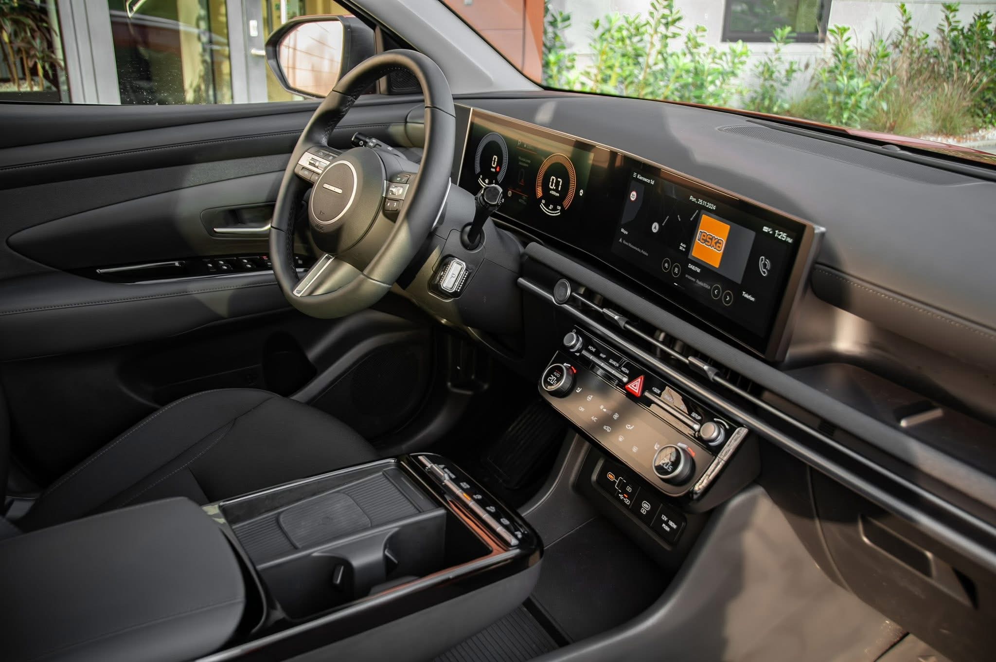 Hyundai Tucson 2024 – Nowoczesny i oszczędny SUV — kluczowe cechy