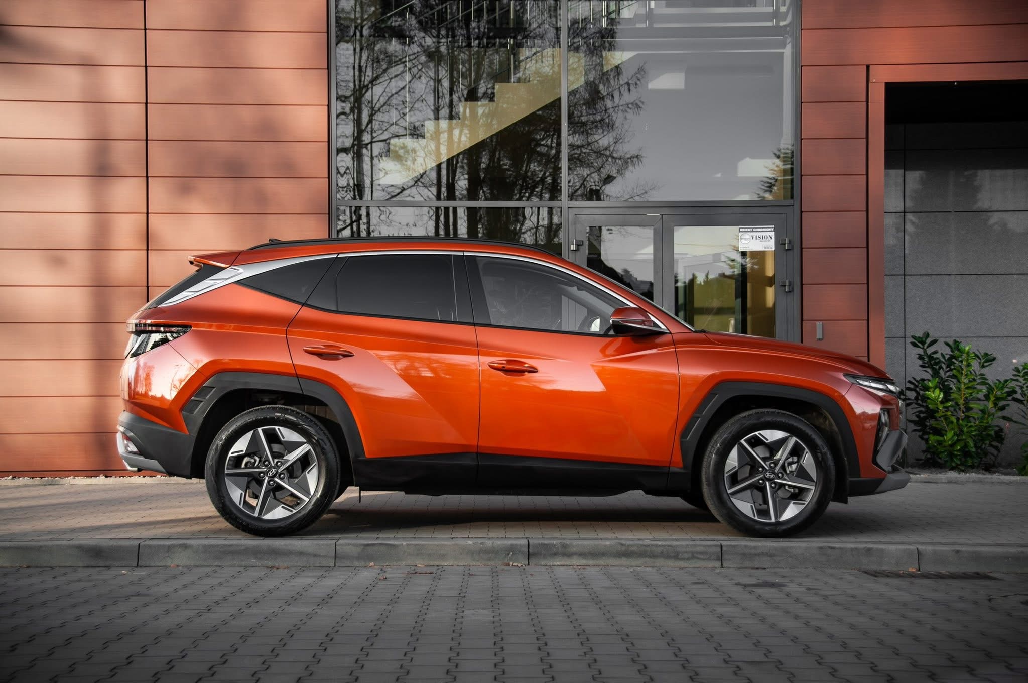 Hyundai Tucson 2024 – Nowoczesny i oszczędny SUV