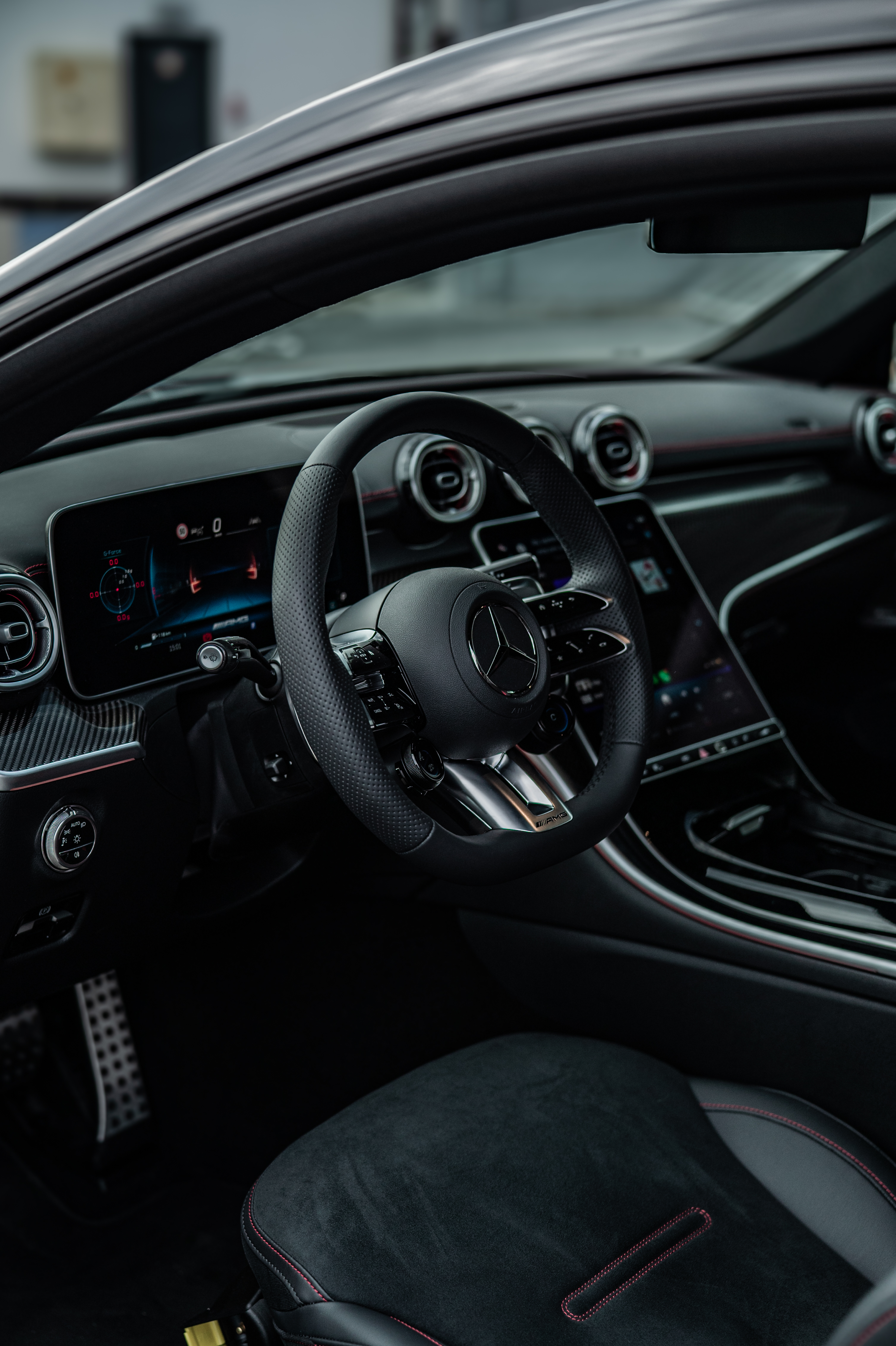 Mercedes-AMG CLE53 2025 – Nowa era sportowego coupé