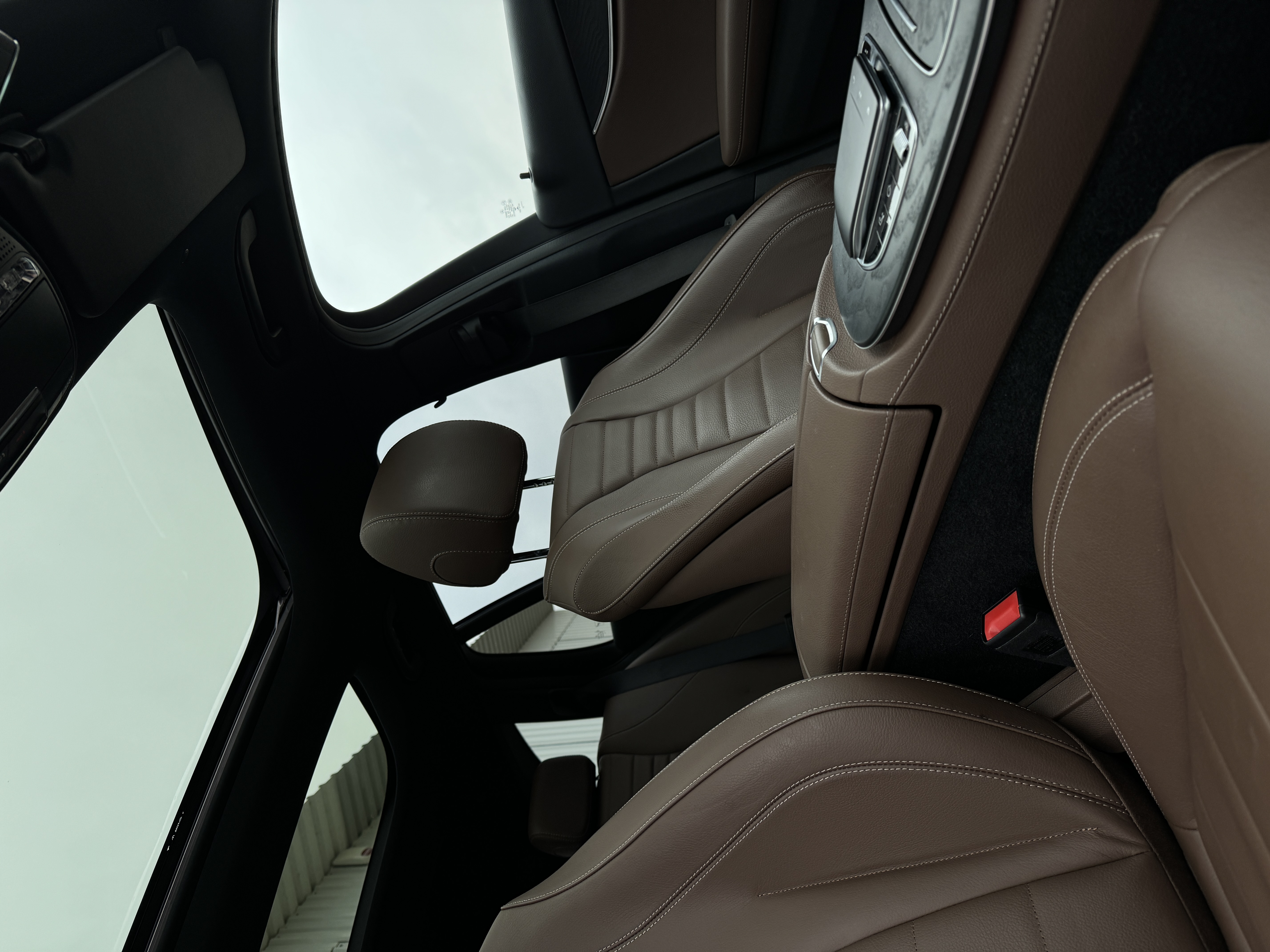 Mercedes E300d 2022 – 265 KM i dojrzały lifting