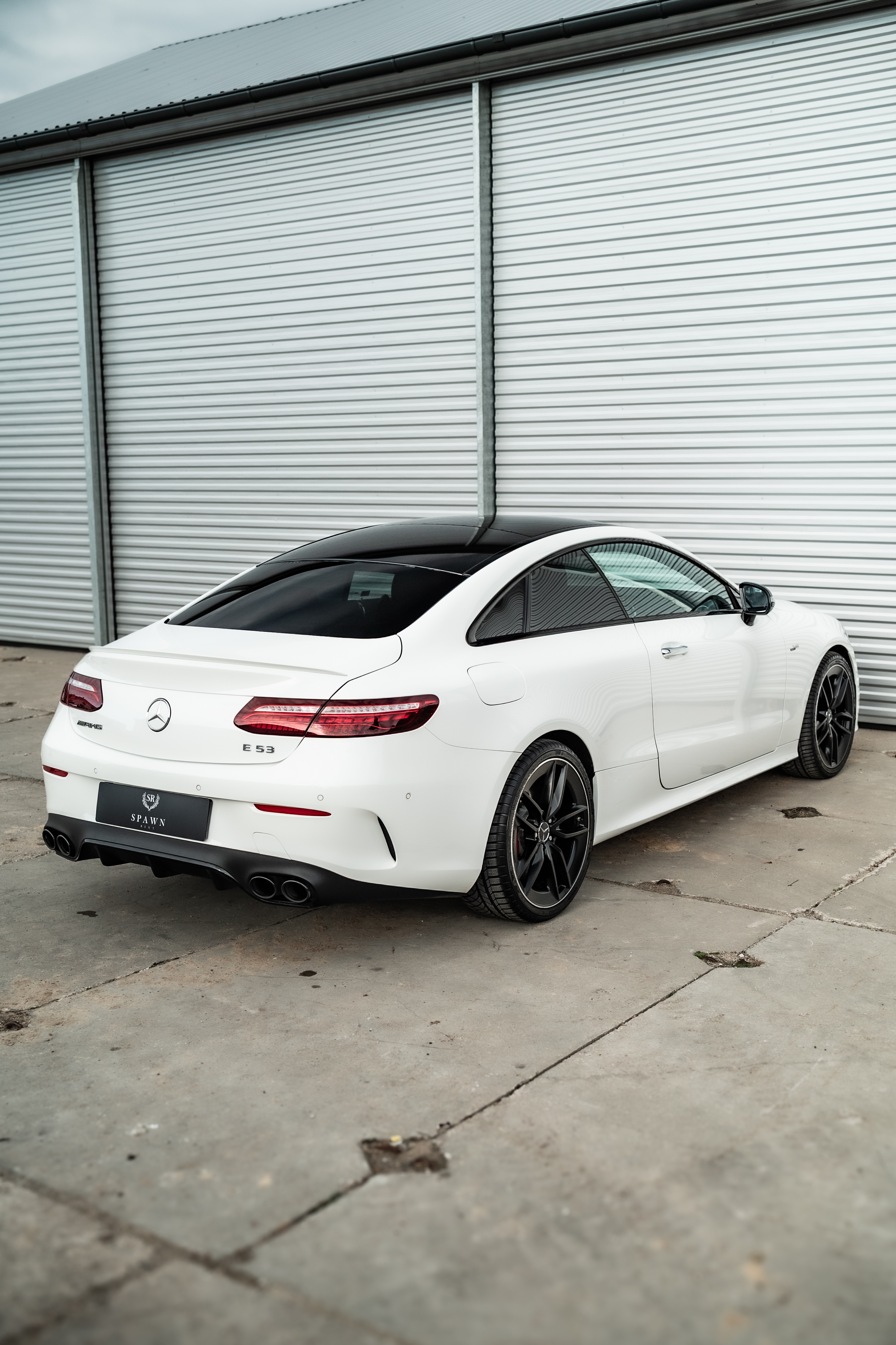 Mercedes-AMG E53 Coupé 2021 – 435 KM i styl bez kompromisów