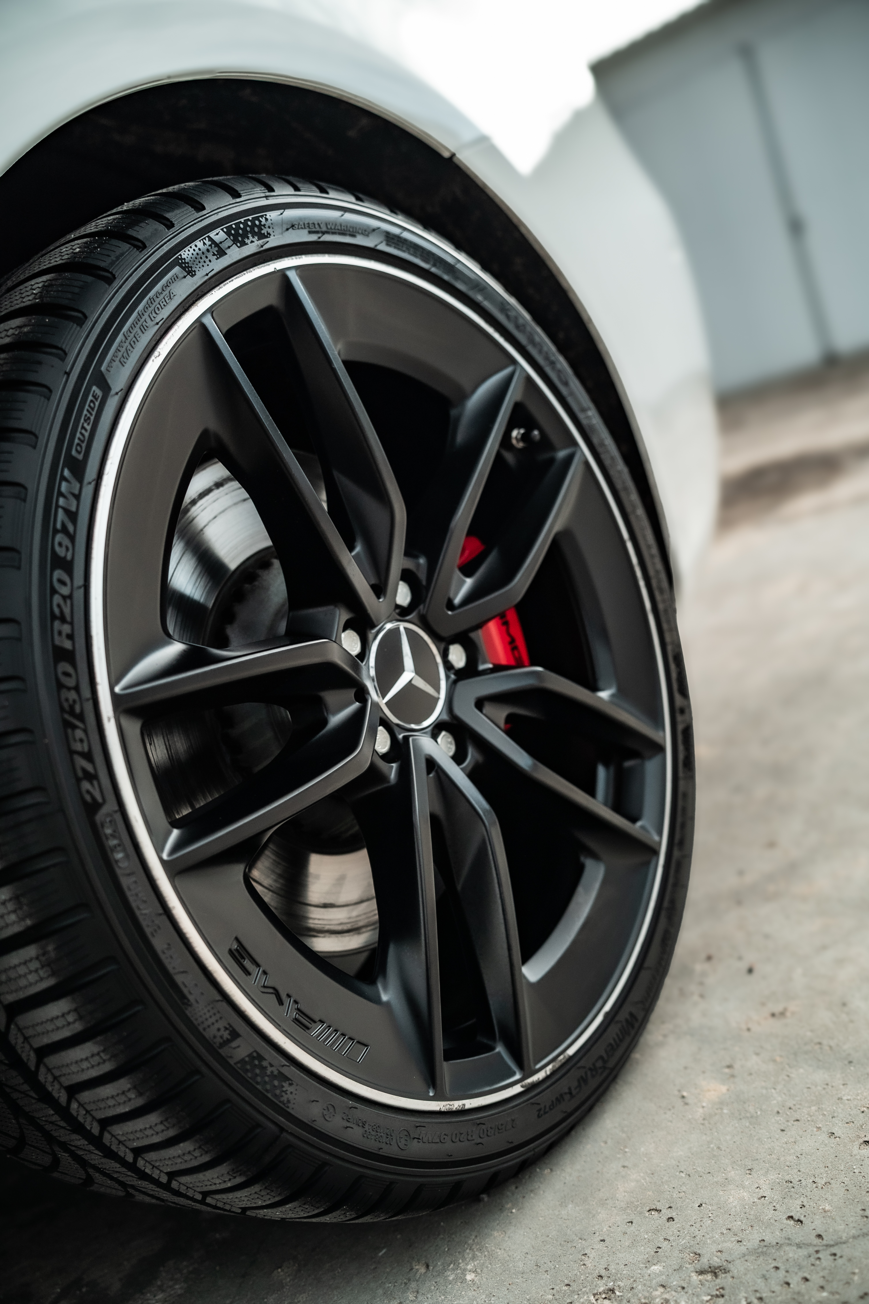 Mercedes-AMG E53 Coupé 2021 – 435 KM i styl bez kompromisów