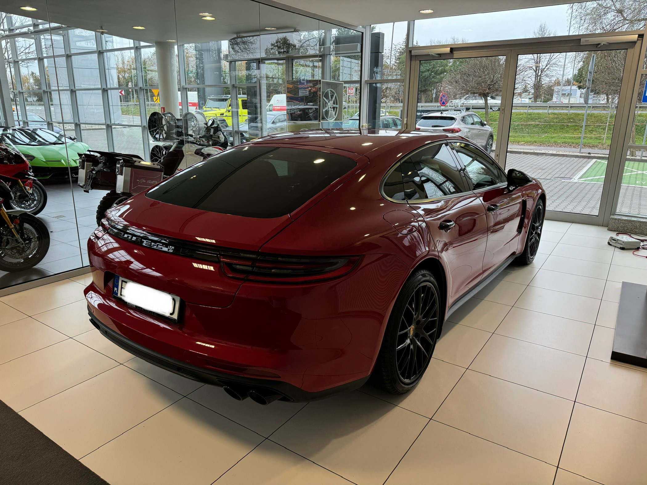 Porsche Panamera 4 2020 – Sport i luksus w jednym nadwoziu